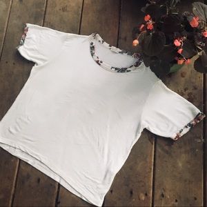 John Galt / Brandy Melville Floral Ringer Crop Top